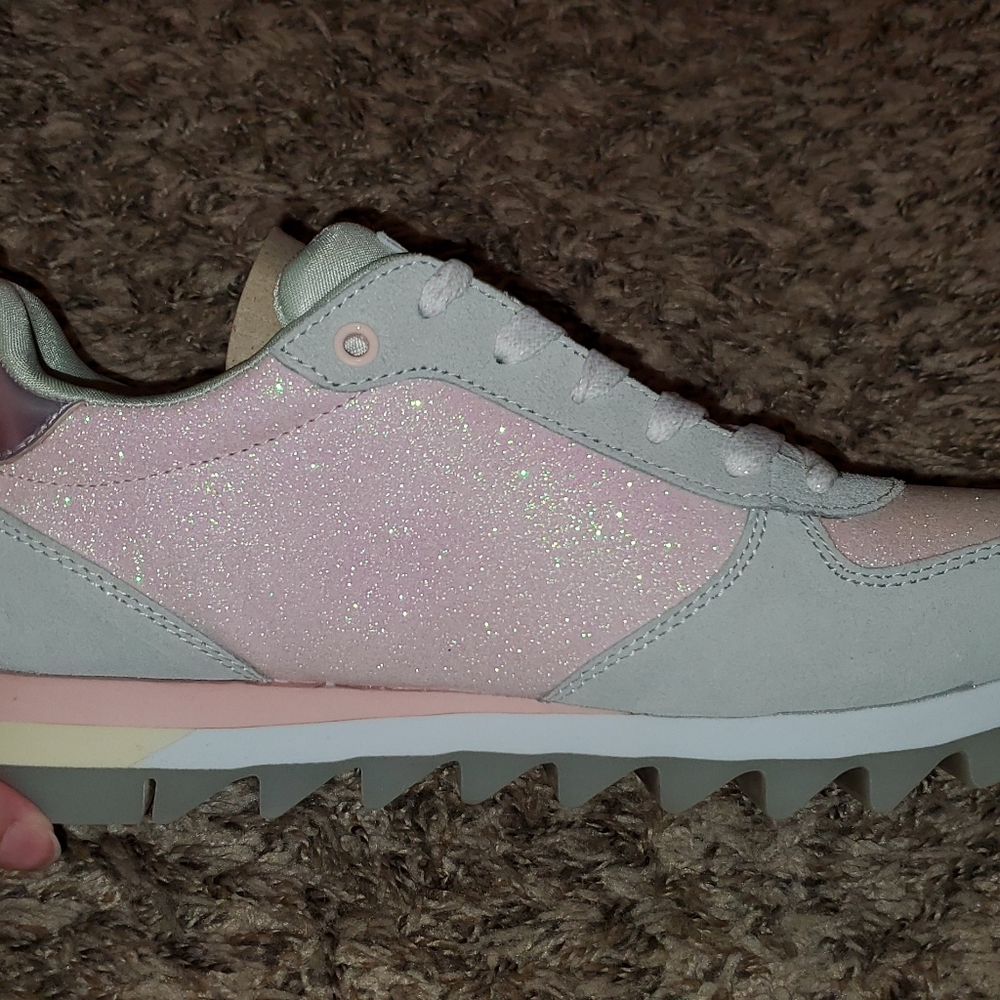 Skechers Street